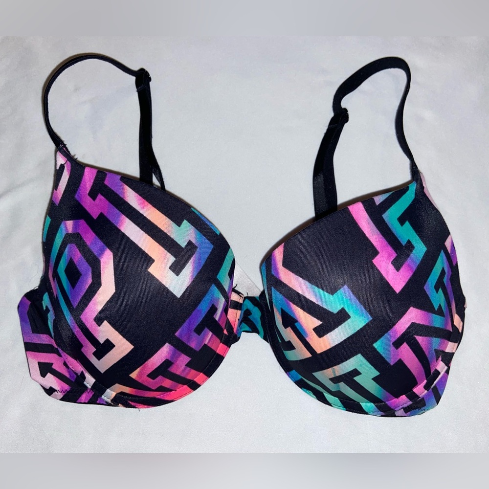 Victora’s Secret PINK Everyday Push-up 34C